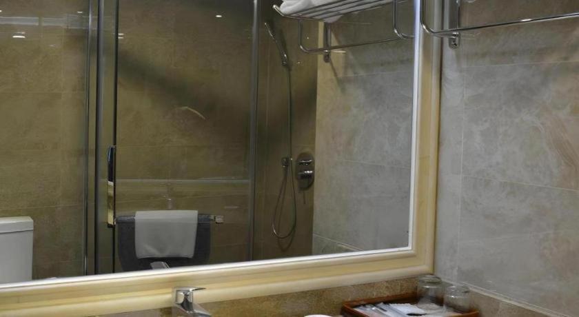 ยางชัว นิว เวสต์ สตรีท โฮเต็ล วีไอพี Hotel หยางซั่ว ภายนอก รูปภาพ